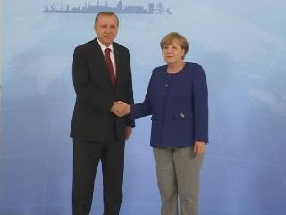 Cumhurbaşkanı Erdoğan Merkelle görüştü