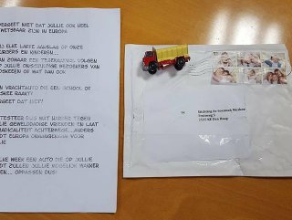 Hollandada camiye mektuplu tehdit