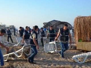 Sarımsaklı Plajında şezlong operasyonu