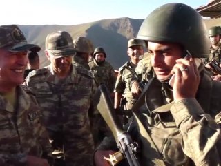 Genelkurmay Başkanından asker babasına sürpriz telefon