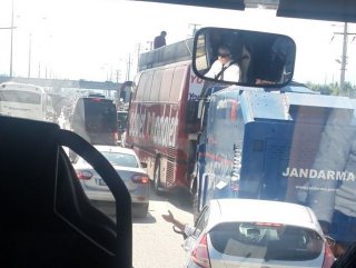 Adalet yürüyüşü vatandaşları mağdur etti