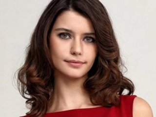 Beren Saat Kılıçdaroğlu için Instagramda mesaj paylaştı