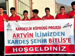 Artvin’den Bitlis’e gönül köprüsü