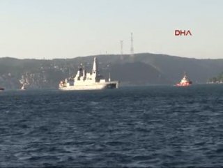 Hayalet Gemi İstanbul Boğazından Geçti