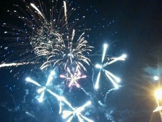 İzmir Valiliğinden havai fişek yasağı