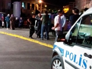 Kavgada kardeşini öldürüp yeğenini yaraladı