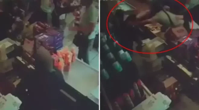 Ürünü müşteriye fırlattı, müşteri kasiyere yumrukla saldırdı